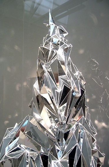 // JUSTINE KHAMARA, YOU ARE A GLORIOUS DESOLATE PROSPECT (2010) Crystal Art Installation, Mirror Sculpture Art, Christmas Tree Sculpture, Mirror Installation Art, Diamond Installation, Justine Khamara, Mirrored Sculpture, Mirror Art Installation, Diamond Sculpture