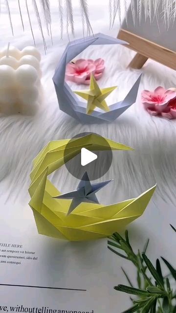 Moon Day Drawing, Moon Origami, Moon Craft, Ecofriendly Crafts, Moon Day, Handmade Lanterns, Paper Folding Crafts, Moon Artwork, Origami Artist