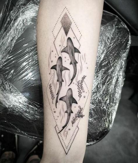 Some Super Fun Sharks Today Whale Shark Tattoo, Dolphin Tattoos, Underwater Tattoo, Pattern Tattoos, Artwork Tattoo, Dolphins Tattoo, Tattoo Salon, Mom Tattoo Designs, Shark Tattoo