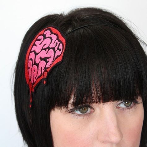 Halloween Hair Accessories Zombie Brain, Green Zombie, Zombie Brains, Zombie Gifts, Medical Fashion, Cute Zombie, Halloween Accessories Hair, Halloween Costume Accessories, Halloween Hair