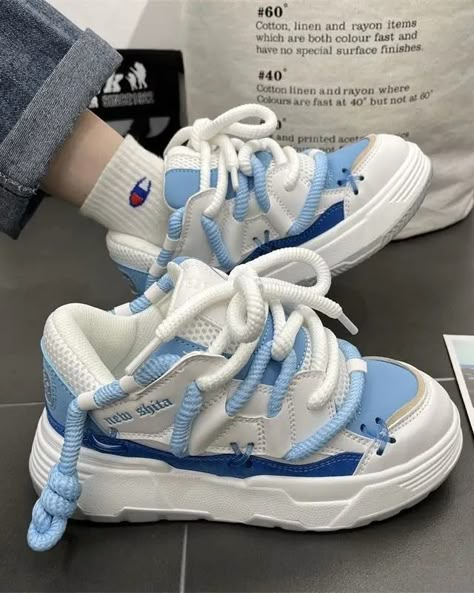 Female Trainers, Senior Secondary School, Women Platform Sneakers, Pretty Sneakers, Platform Trainers, Basket Style, White Kicks, Trendy Shoes Sneakers, Pretty Shoes Sneakers