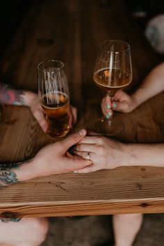 Brewery Engagement Pictures, 2024 Photo, Fall Engagement Pictures, Image Couple, Brewery Wedding, Couple Engagement Pictures, Pre Wedding Photoshoot Outdoor, City Engagement Photos, Engagement Shots