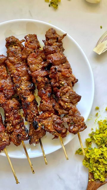 Cambodian Beef Stick Recipe, Beef Sticks Recipe, Cambodian Recipes, Cambodian Food, Beef Steak Recipes, Bbq Dishes, Beef Skewers, Chicken Bouillon, Around The World Food