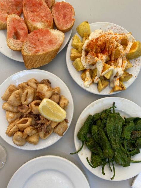 Spanish Cuisine Aesthetic, Tapas Night Aesthetic, Food In Spain Aesthetic, Spanish Core Aesthetic, Tapas Aesthetic Spain, Spanish Tapas Aesthetic, Andalusia Aesthetic, Tapas Aesthetic, Spanish Summer Aesthetic