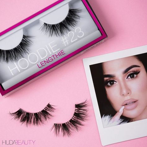 "I wanted something fluffy, sexy, alluring, powerful and empowering! And the Hoodie lash is that for me,” -- @HUDA 💗💗💗💗 Eye Lash Photography, Huda Beauty Lashes, Lash Design, Huda Beauty Makeup, Bold Makeup Looks, Luxury Lashes, Business Photoshoot, Photoshoot Makeup, Eye Lash Packaging