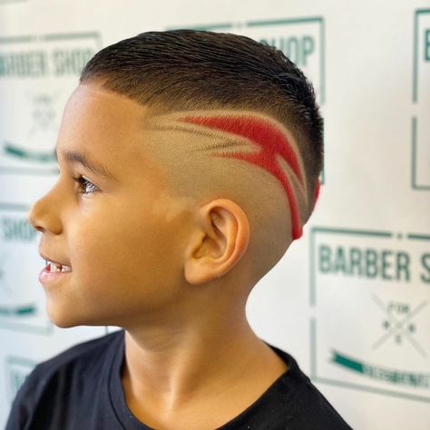 80+ Spectacular Cuts for Kids Cool hair design high fade haircut for boys. #highfade #highfades #boyshaircuts #boyshair #boyshairstyles #boyshaircut #boyshairstyle #haircutsforboys #haircutsboys #haircutforboys. Haircut For Boys, Hair Designs For Boys, Low Haircuts, Boys Fade Haircut, 2022 Hairstyles, Short Hair For Boys, Cool Hair Designs, High Fade Haircut, Boy Haircuts Short