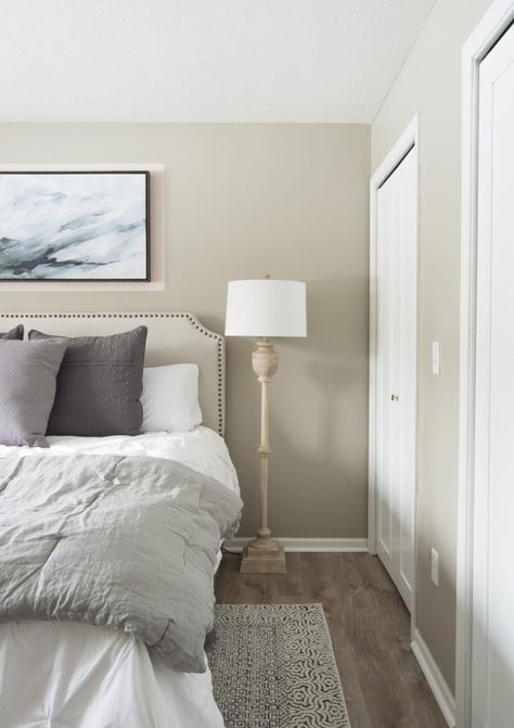 Use a soft color palette to lay the foundation for a soothing guest bedroom! See how to combine colors to create an inviting and relaxing space for guests. #fromhousetohaven #guestbedroom #colorpalette #bedroompaintcolors White Guest Bedroom, Guest Bedroom Colors, Guest Room Paint, Masculine Bedroom Decor, Guest Room Colors, Farmhouse Design Ideas, Soft Color Palette, Soothing Bedroom, Guest Bedroom Remodel