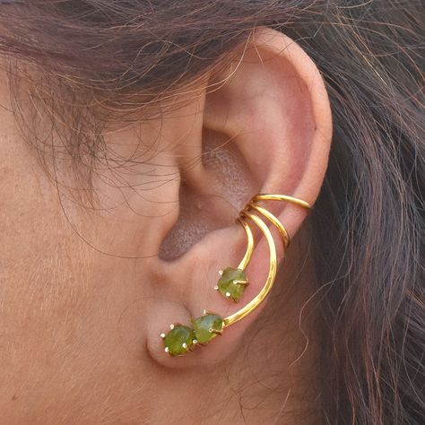 Ear Cuff, Raw Peridot Curve, Ear Wrap, Ear Climber, Ear Crawler, silver ear Climber • raw crystal climber, gold ear wrap, women wedding gift Hug Earrings, Climbers Earrings, Raw Tourmaline Ring, Minimalist Ear Cuff, Raw Peridot, Silver Ear Climbers, Ear Crawler, Silver Chandelier Earrings, Raw Gemstone Jewelry