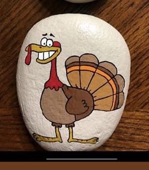 Painted Rocks Thanksgiving Theme, Turkey Rock Painting, Turkey Rock Painting Ideas, Turkey Painted Rocks, Thanksgiving Rock Painting Ideas, Fall Rock Painting Ideas Easy, Thanksgiving Rock Painting, Thanksgiving Painted Rocks, Thanksgiving Rocks