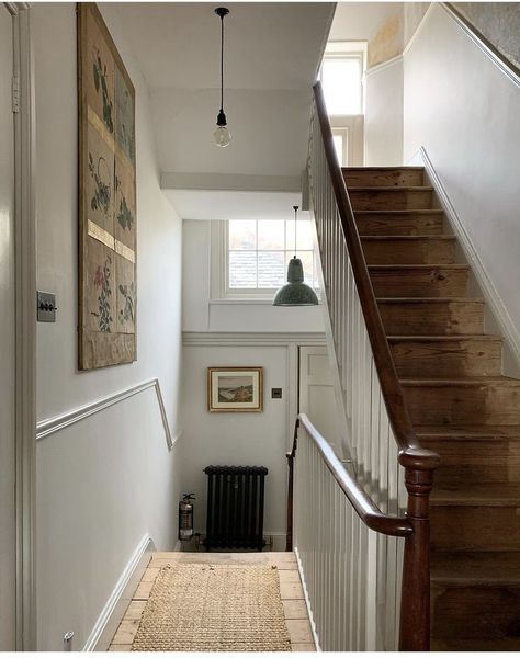 Tile Hallway Floor, Tiled Hallway Floor, Carpentry Details, Stairway Carpet, Staircase Landing, Victorian Terraced House, Victorian Terrace House, Tiled Hallway, Tiled Floors