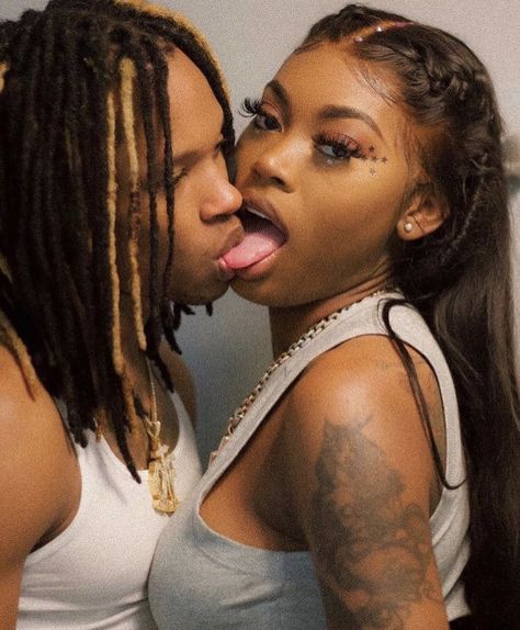 King Von, Black Relationship Goals, Girlfriend Goals, Black Love Couples, Couples Vibe, Black Couples Goals, Asian Doll, Famous Couples, Relationship Goals Pictures