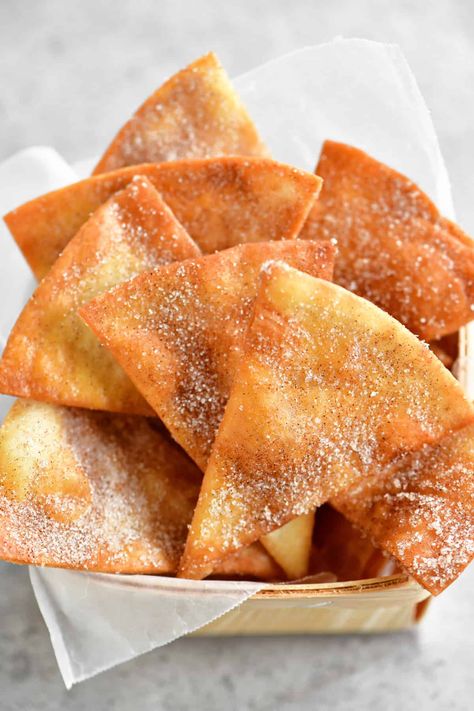 Cinnamon Sugar Chips, Cinnamon Chip Recipes, Apple Nachos Recipe, Tortilla Dessert, Flour Tortilla Chips, Fried Tortilla Chips, Cinnamon Sugar Tortillas, The Boiled Egg Diet, Gunny Sack