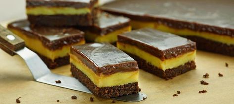 Easy Slices, Chocolate Ripple Biscuits, Chocolate Caramel Slice, No Bake Slices, Slice Recipes, Caramel Slice, Cakes Slices, Slice Of Heaven, Slices Recipes