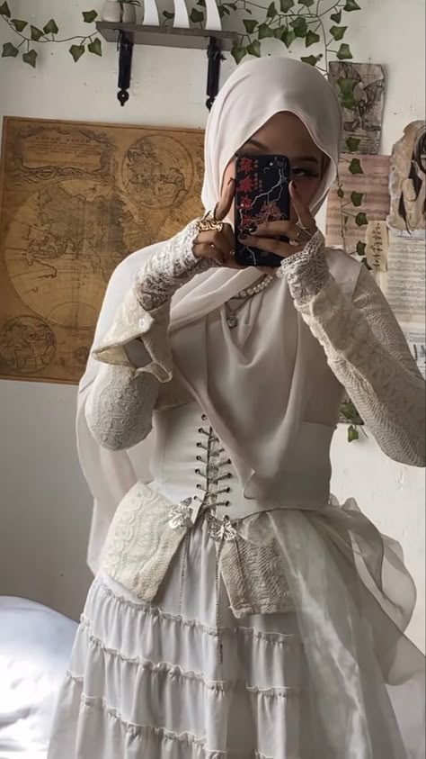 Vintage Dress Hijab, Vintage Hijab Outfit, Outfit Vintage Hijab, Modest Church Outfits, Islamic Modest Fashion, Modest Outfits Muslim, Fasion Outfits, Hijabi Outfits Casual, Everyday Fashion Outfits