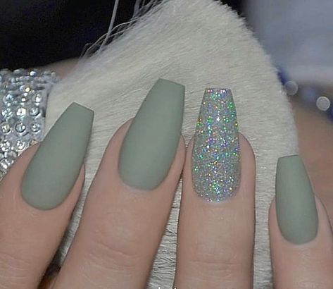 Matte Green Nails, Types Of Nails Shapes, Gray Nail, Grey Nail Designs, Coffin Nails Matte, Short Coffin Nails, Matte Nails Design, Gray Nails, Coffin Nails Designs