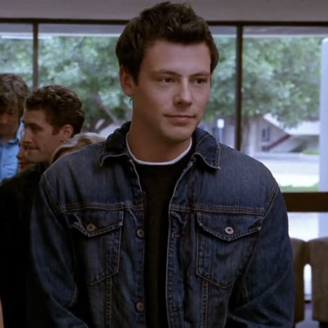 Finn Glee, Lea And Cory, Finn Hudson, Cory Monteith, Look Here, Glee, Little Sisters, Face Claims, Fitness Inspo