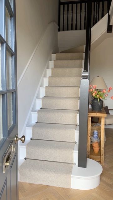 Cream Stair Runner, Upstairs Carpet Ideas, Staircase Carpet Ideas, Small Upstairs Hallway, Hallway Panelling, Quick Wedding, Hallway Stairs, Property Renovation, House Staircase