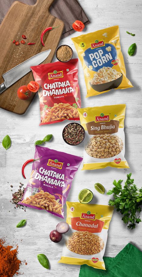 Anand Namkeen on Packaging of the World - Creative Package Design Gallery Innovative Food Packaging, Snack Packaging Design, Products Ads, Chip Packaging, Snack Packaging, Spices Packaging, Product Packaging Design, Cookie Gift Box, Coin Auctions