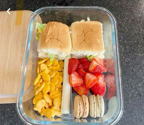 Lunch For Athletes, College Commuter, Homemade School Lunches, Husband Lunch, Picnic Lunch, Summer Lunch, School Food, School Lunch, Bento Box