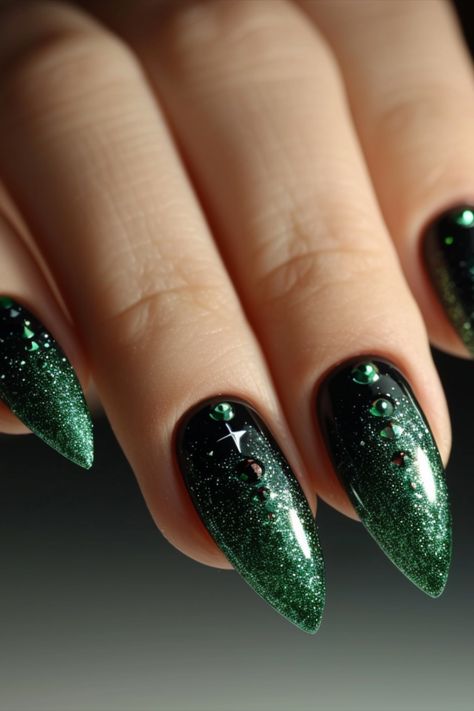 Dark Green Nails 2024 Black And Hunter Green Nails, Dark Green Nails With Gems, Green Witch Nails, Witch Ootd, Zodiac Nail Designs, Emerald Nails, Forest Designs, Witch Nails, Dark Green Nails