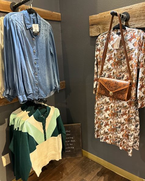 A little restock and refresh @brickcityshops✨ so many new arrivals and new bags • #westernstyle #cowgirlstyle #westernfashion #westernboutique #newarrivals #fortsmitharkansas Fort Smith Arkansas, Western Fits, Western Boutique, New Bags, Cowgirl Style, New Bag, Western Fashion, New Arrivals