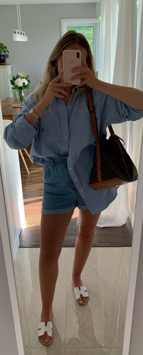 Daily Comfy Outfits, Lv Noe Outfit, Lv Bag Outfit, Lv Noe, Mom Ootd, Outfit Of The Week, Scandi Fashion, Chic Vibes, Mommy Style