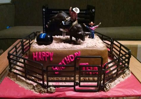 Rodeo bullriding cake. Lane Frost Rodeo Cake Ideas, My First Rodeo Cake, First Rodeo Cake, Western Theme Cakes, Rodeo Cake, Cowboy Birthday Cakes, Cowboy Cakes, Rodeo Birthday Parties, Rock Border