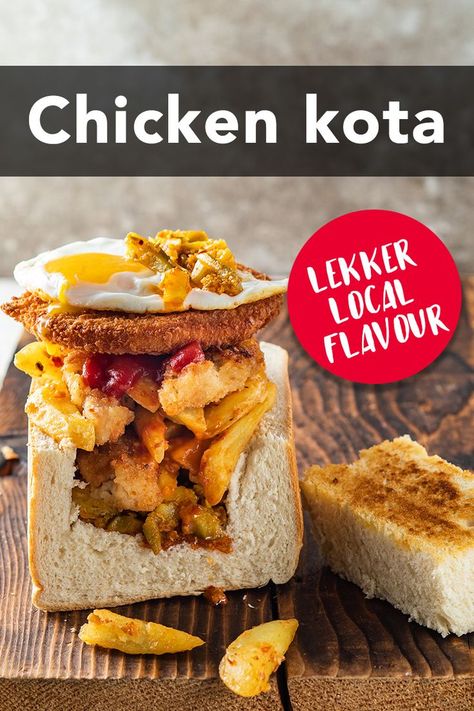 Bunny Chow, African Cooking, South African Recipes, Chicken Strips, Fusion Food, Snap Food, A Bunny, Food Crafts, African Food