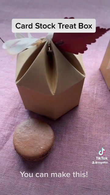 Lia Griffith on Instagram: "Our DIY treat box is super easy to make, plus we now carry this kraft paper in our store! Using our pattern, you can make as many as you want to use as goody bags for treats, as party favors for a birthday, or even to wrap a small gift. TIP: Add a fun seasonal topper, like a paper leaf for fall! #kraftpaper #kraftpaperbox #treatbox #treatboxes #diytreabox #papercrafting #papercrafts #diypartydecor #papercraft #papercraftideas #paperprojects #paperproject #paperdiy # Wrap A Small Gift, Paper Leaf, Diy Treats, Birthday Bag, Paper Candy, Goody Bags, Treat Box, Gift Cake, Favorite Candy