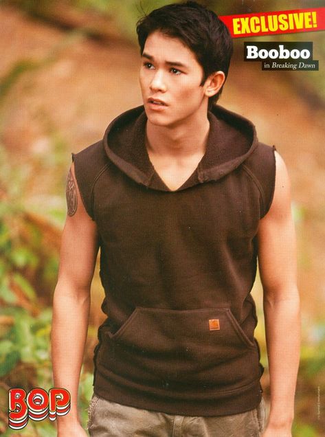 Booboo Stewart (Bop) Twilight Wolf Pack, Twilight Jacob, Charlie Swan, Twilight Wolf, Manny Jacinto, Booboo Stewart, Breaking Dawn, Bella Swan, Jacob Black