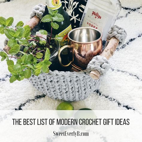 You can't buy the time and love put into a handmade gift, but you can buy yarn and crochet up something cute and useful. I've gathered up the best modern crochet gift ideas that your friends will actually want. They're all quick crochet projects, perfect for last minute gifts. Crochet Teacher Gifts, Crochet Gift Ideas, Quick Crochet Projects, Womens Crochet Patterns, Crocheted Hat, Diy Yarn Crafts, String Theory, Crochet Gift, Crochet Basket Pattern