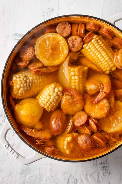 Cajun Shrimp Boil Recipe, Gumbo Seafood, Cajun Shrimp Boil, Salmon Recipes Healthy, Vietnamese Shrimp, Healthy Shrimp Recipes, Healthy Fish Tacos, Salad Salmon, Shrimp Boil Recipe