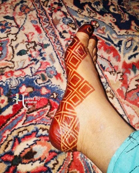 Lalle Design, Hena Designs, African Hair Wrap, Leg Mehndi, Foot Henna, Eid Mehndi Designs, Simple Henna Tattoo, Bridal Henna Designs, Pretty Henna Designs