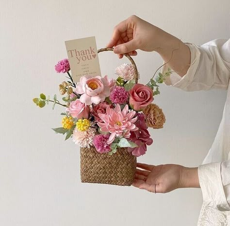 Gift Box Flower Arrangement, Flowers In A Box Floral Arrangements, Flower Box Gift Packaging, Small Flower Arrangements Gift, Basket Arrangements Floral, Kids Bouquet Ideas, Mother’s Day Flowers, Flower Arrangements In Baskets, Bloom Box Flowers