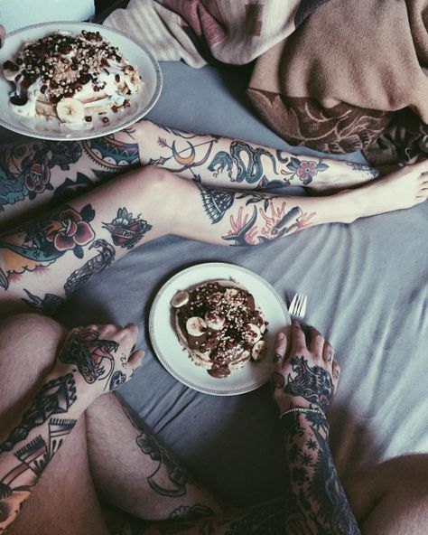 tattoo world Tattooed Couple Aesthetic, Tattoo Couple Aesthetic, Couple With Tattoos, Tattooed Couples, People With Tattoos, Tattooed Couple, Old School Tattoo Style, Traditional Breakfast, Up Tattoos