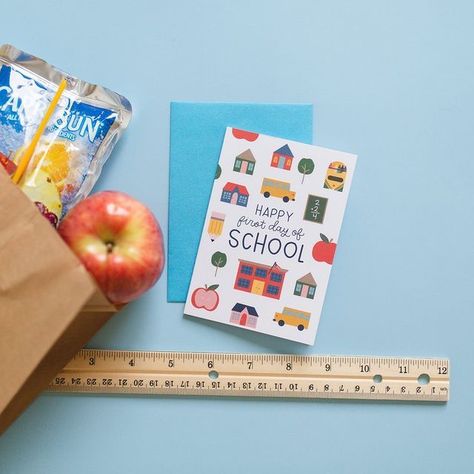 my big kids start school today and they are SO dang excited! 🤩 I'm so excited to hear all their first day stories over a plate of chocolate chip cookies this afternoon!⠀⠀⠀⠀⠀⠀⠀⠀⠀ ⠀⠀⠀⠀⠀⠀⠀⠀⠀ ⠀⠀⠀⠀⠀⠀⠀⠀⠀ there's still time to grab our August pippi post kit! comes with so many cards (like this first day of school card!), the cutest pen, postcards and notebook for $19! (it's seriously a steal!) ❤ sign up before the 17th at pippipost.com #Regram via @CSe73twl0Nc School Card, Start School, Happy Cards, Beautiful Stationery, Cute Pens, Student Encouragement, Fathers Day Cards, Mothers Day Cards, Love Cards