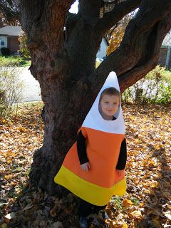 Olive Costume, Candy Corn Halloween Costume, Traffic Cone Costume, Valentines Halloween, Sew Costume, Diy Candy Corn, Corn Costume, Halloween Halloween Costumes, Candy Corn Costume