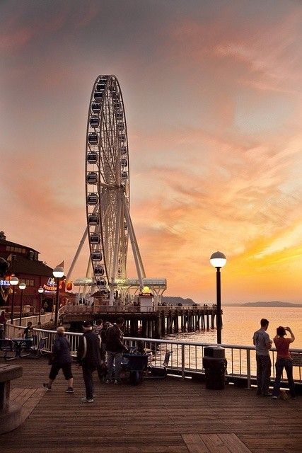 Seattle Great Wheel - #Seattle, WA #tourism #pnw #washingtonstate #spaceneedle #seattlewheel King Images, Seattle Great Wheel, Usa Life, Seattle Waterfront, Seattle Photography, Seattle Travel, Sleepless In Seattle, Seattle City, Evergreen State