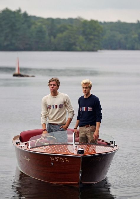 Street Style Jeans, New England Prep, Preppy Boys, Style College, Preppy Life, Preppy Mens Fashion, Preppy Men, Ivy League Style, Ivy Style