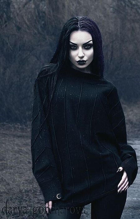 Darya Goncharova, Fashion Goth, Goth Model, Gothic Models, Goth Women, Goth Beauty, Gothic Makeup, Goth Girl, Goth Makeup