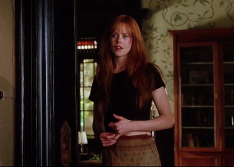 Gillian Practical Magic Outfits, Gillian Owens Outfit, Nicole Kidman Practical Magic Hair, Nicole Kidman Practical Magic, Sandra Bullock Nicole Kidman, Gillian Owens, Soul Stealer, Practical Magic Movie, Halloween Everyday