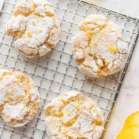 Easy Sweet Treats, Moroccan Cookies, Trail Mix Cookies, Cookies Lemon, Lavender Macarons, Easy Crepe Recipe, Lemon Crinkle Cookies, Lemon Cookies Recipes, Popular Cookies