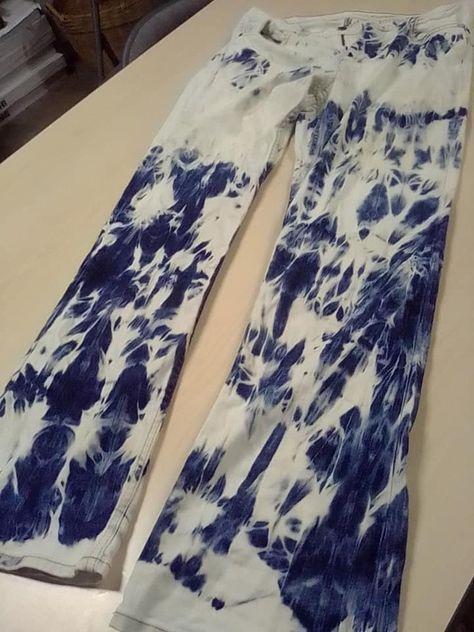 No Pattern Used Bleach tie dye jeans N/A pattern review by candicemcharles Bleach Pattern Jeans, Bleach Jeans Design, Bleach Jeans Diy Denim, Bleached Jeans Design, Bleach Tie Dye Jeans, Refashioned Jeans, Funky Trousers, Bleach Jeans Diy, Bleached Clothes