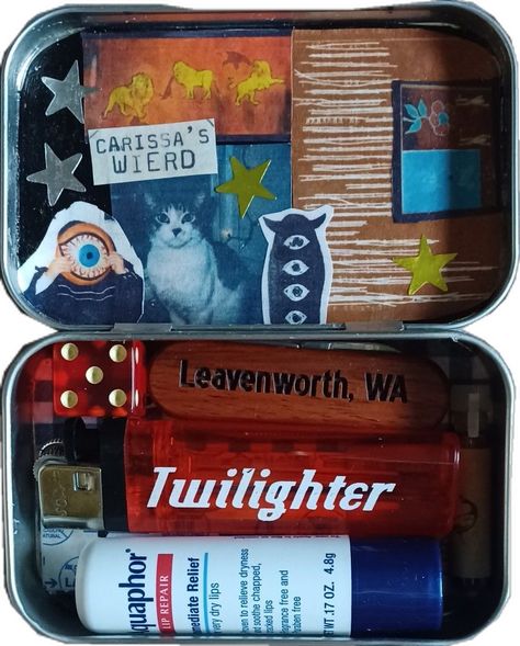 Altoid tin wallet thingy Contents: dice, multitool, lighter, bandaids, lip balm, and perfume Tin Wallet, Altoids Wallet, Very Dry Lips, Tin Can Art, Altoid Tin, Aesthetic Core, Altoids Tins, Mint Tins, Diy Wallet