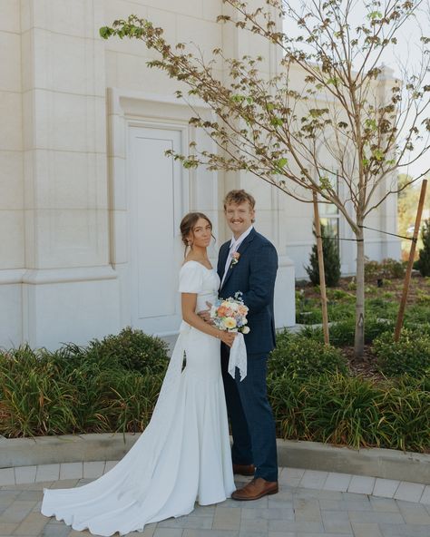 The bride and groom👰🏼‍♀️🤵🏼‍♂️ The happiest day of our lives. I love you with my whole heart @jaketmeyers 🩵 @lexie.hardy @whiteshantyvenue Casual Wedding Photos, Wedding Planning Pictures, Modest Wedding Dresses Lds, Planning Pictures, Cute Wedding Dresses, Wild Flower Wedding, Temple Photo, Wedding Surprise, White Tablecloths