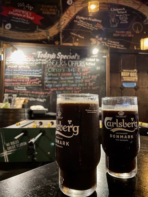 Dark Beer Aesthetic, Beer Aesthetic, Dark Beer, Pint Glass, Beer Mug, Bourbon, Beer Glasses, Beer, Coffee