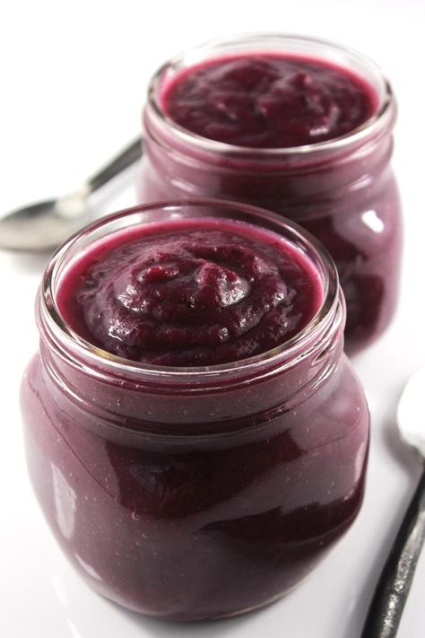 Applesauce Crockpot, Blueberry Applesauce, Applesauce Recipes Canning, Aip Recipe, Canning Jam, Apple Sauce Recipes, Blueberry Sauce, Clean Plates, Healthy Treat