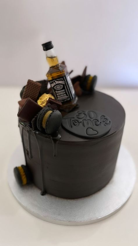 40th Birthday Cakes For Men, Jack Daniels Cake, Boyfriends Birthday Ideas, 50th Birthday Men, Funny Birthday Cakes, 40th Birthday Cakes, Birthday Cakes For Men, 50th Birthday Cake, Beautiful Birthday Cakes