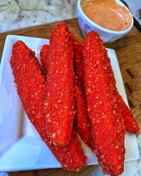 Cheeto Recipe, Cheetos Recipes, Snacks For Party, Hot Pickles, Flaming Hot, Hot Cheetos, Fried Pickles, Junk Food Snacks, Spicy Snacks