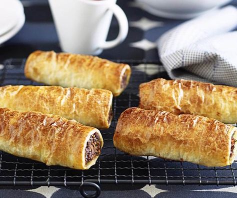 Chicken Sausage Rolls, Homemade Sausage Rolls, Sausage Rolls Recipe, Best Sausage, Apple Sausage, Beef Sausage, Chicken Rolls, Homemade Sausage, Sausage Rolls